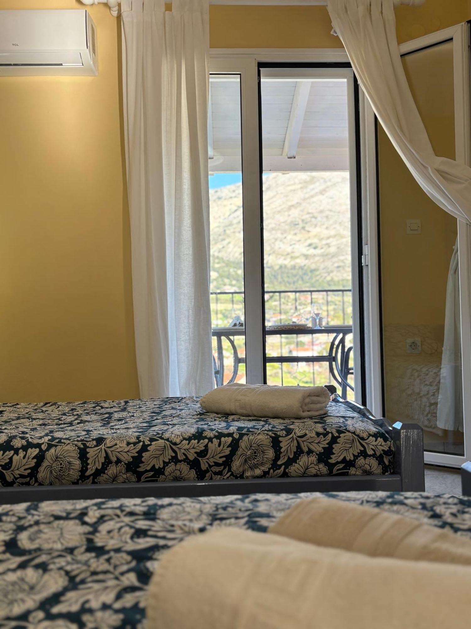 Myrtos Hotel Divarata Екстер'єр фото